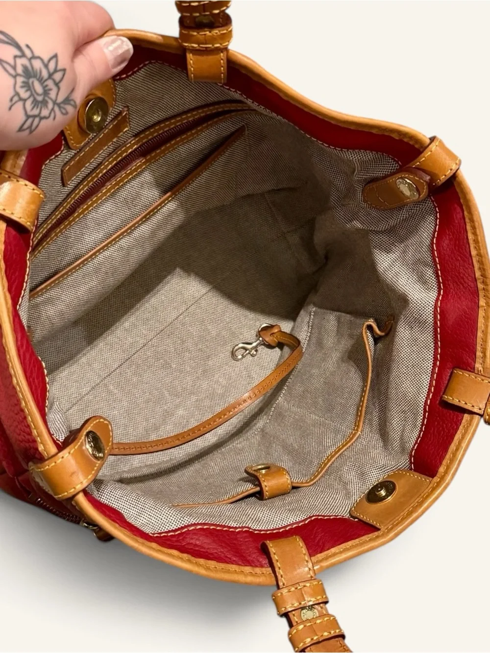 Dooney & Bourke beautiful dooney